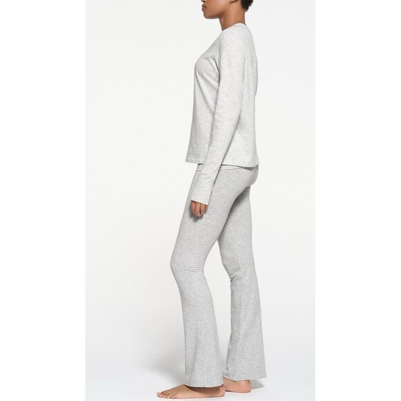 SKIMS RELAXED TEES LONG SLEEVE T-SHIRT - Picture 4 of 5